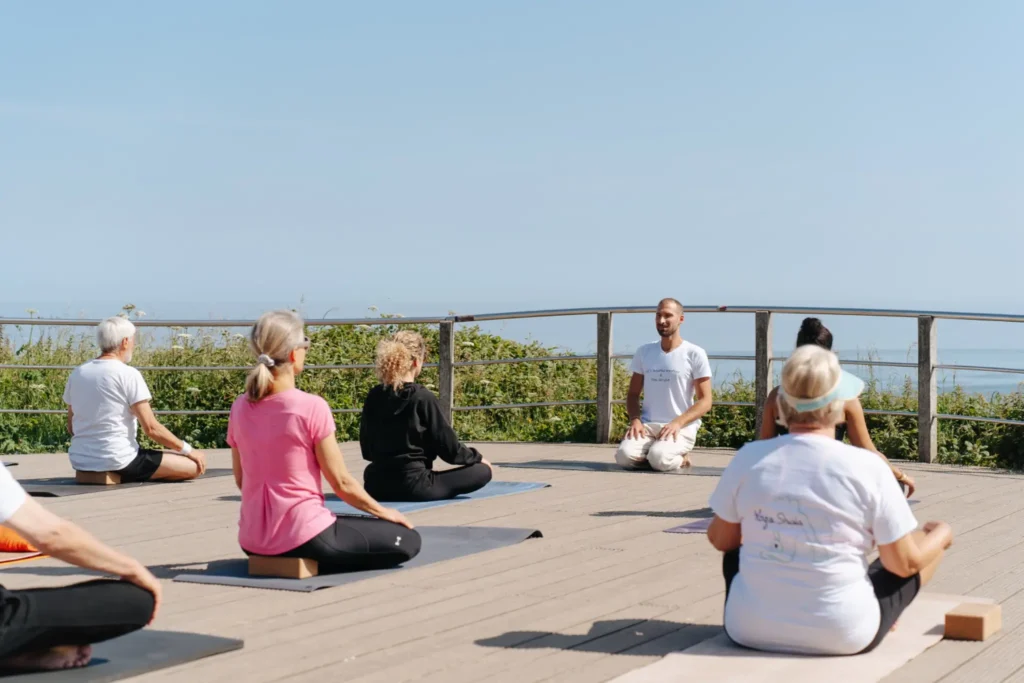 Yoga Etretat Compressed